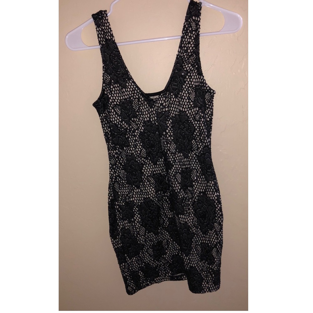 Windsor Body-con Dress - Picture 2 of 3